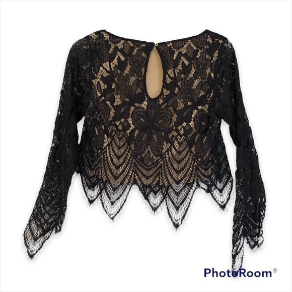 GUESS  Cropped Top with Black Lace and Nude Lining - Picture 2 of 11